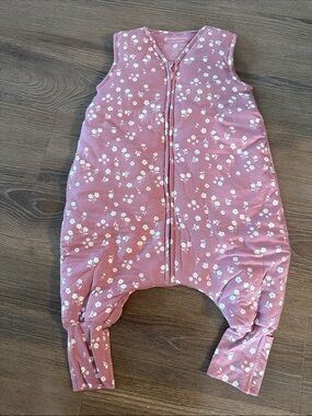 NWOT Gunamuna Bamboo Viscose Footie Sleep sack 6-12m 2.5 TOG